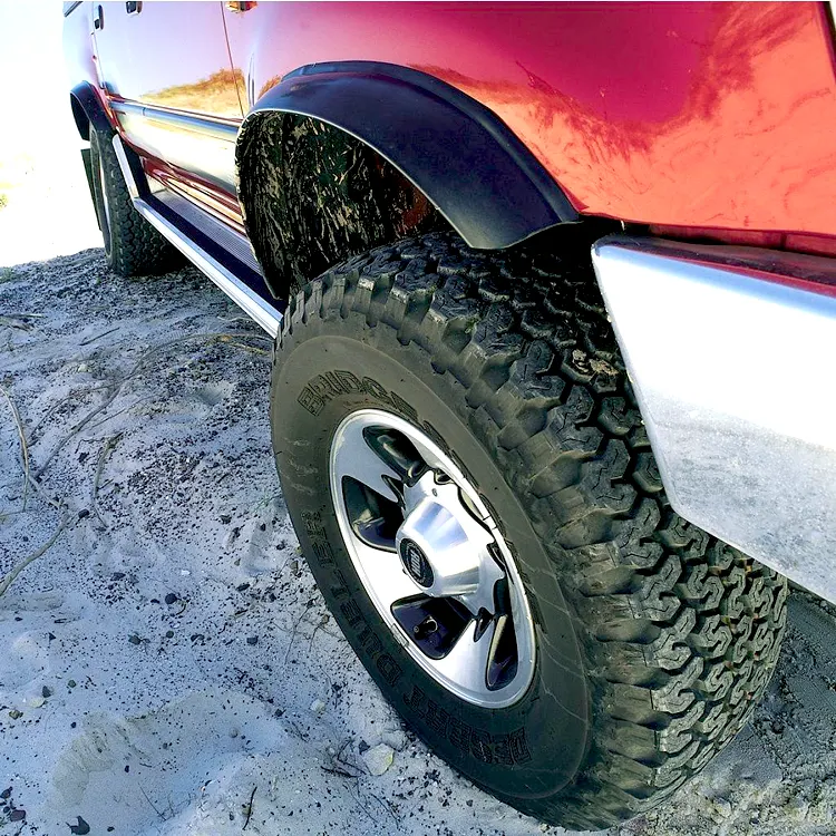 Slika  PVC Rubnik blatobrana Ford Ranger